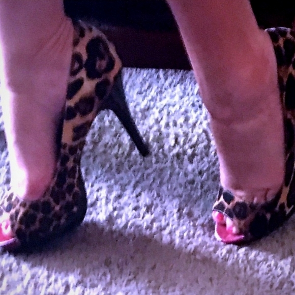 Leopard print peep-toe platform  Stilettos size 8 - Picture 7 of 7